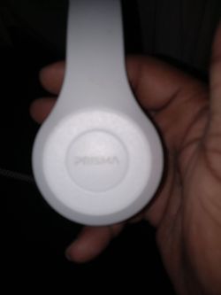 White Over-Ear Headphones Bluetooth