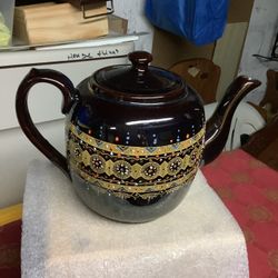 Roman Chariot,england Teapot