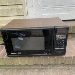 Microwave 