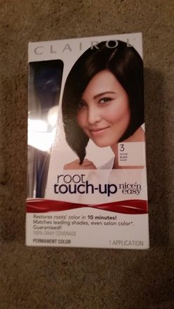 2 boxes of Clairol hair color