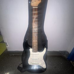 Guitar Bass One String Missing 