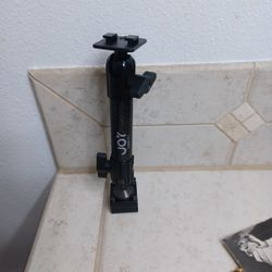 The Joy Factory MagConnect Carbon Fiber Tripod/Stand