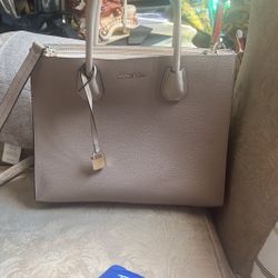 Michael Kors Mercer Soffiano Leather Tote Bag 