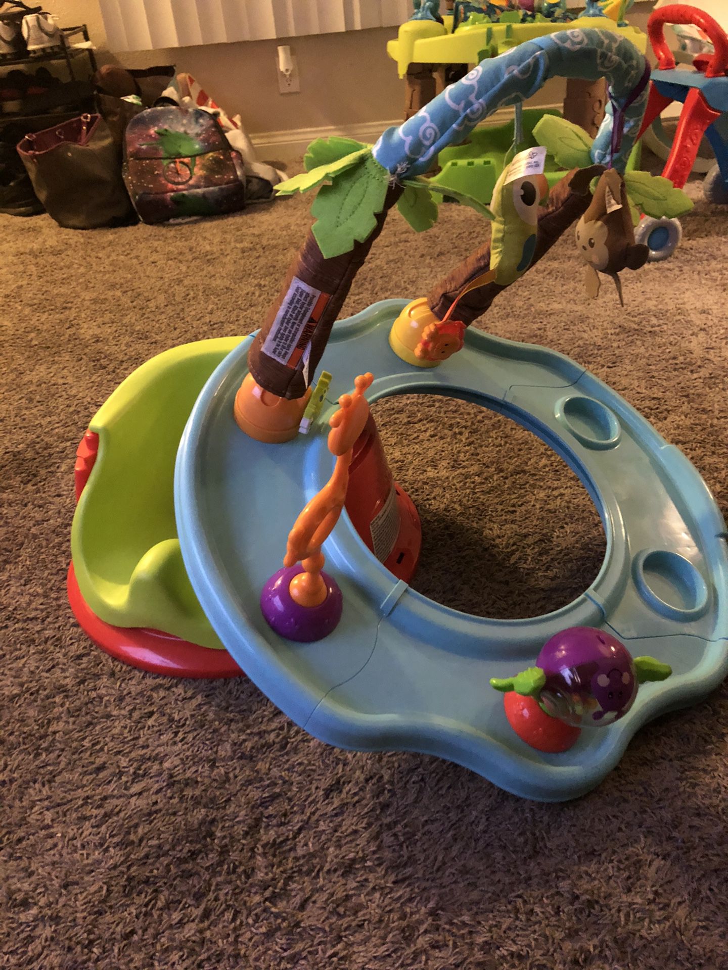 Baby seat with toys