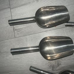 7 Stainless Scoops Can Be Used For Ice /Jars / Parties Or Events 