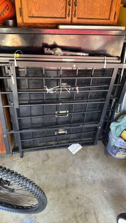Metal Twin Frame