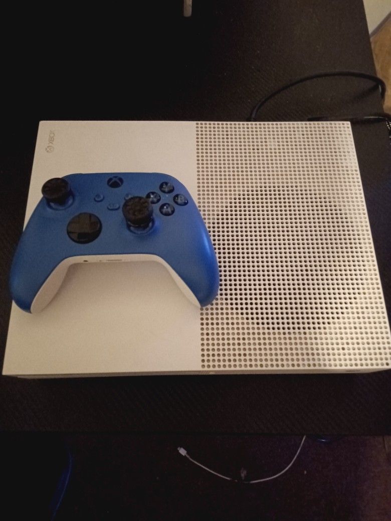 Xbox One S