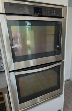 Double convection oven