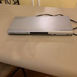 Reduced Toshiba DVD Player Model SD-3990SU Works Silver Color 