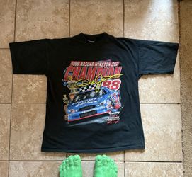 Dale Earnhardt Jr. 1999 Winston cup NASCAR Championship Graphic tee Size:Large 