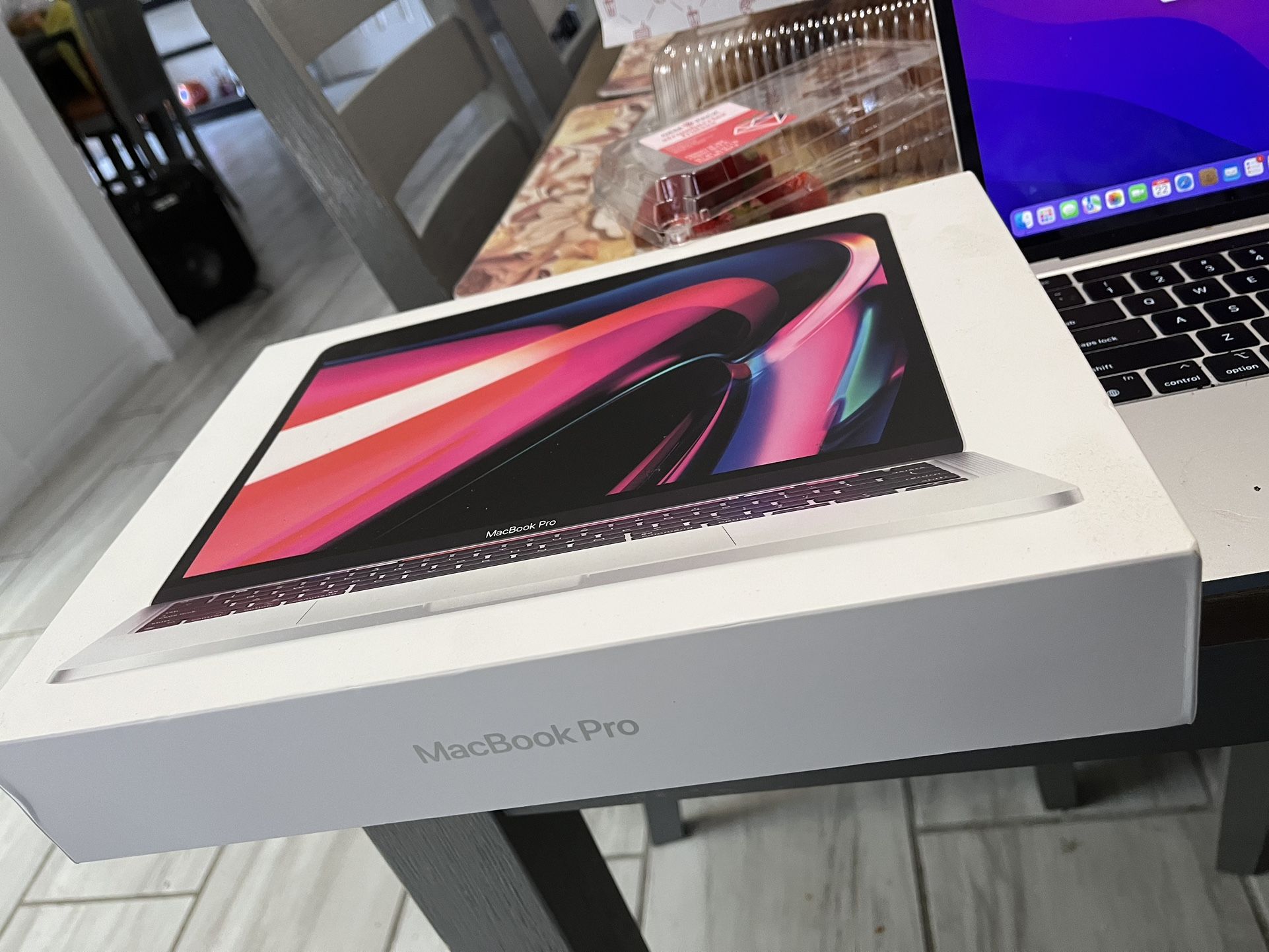 MacBook Pro 13 In With Magic Mouse