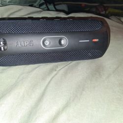 PRE-OWNED JBL FLIP 5