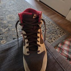 Nike Dunk Baroque Brown