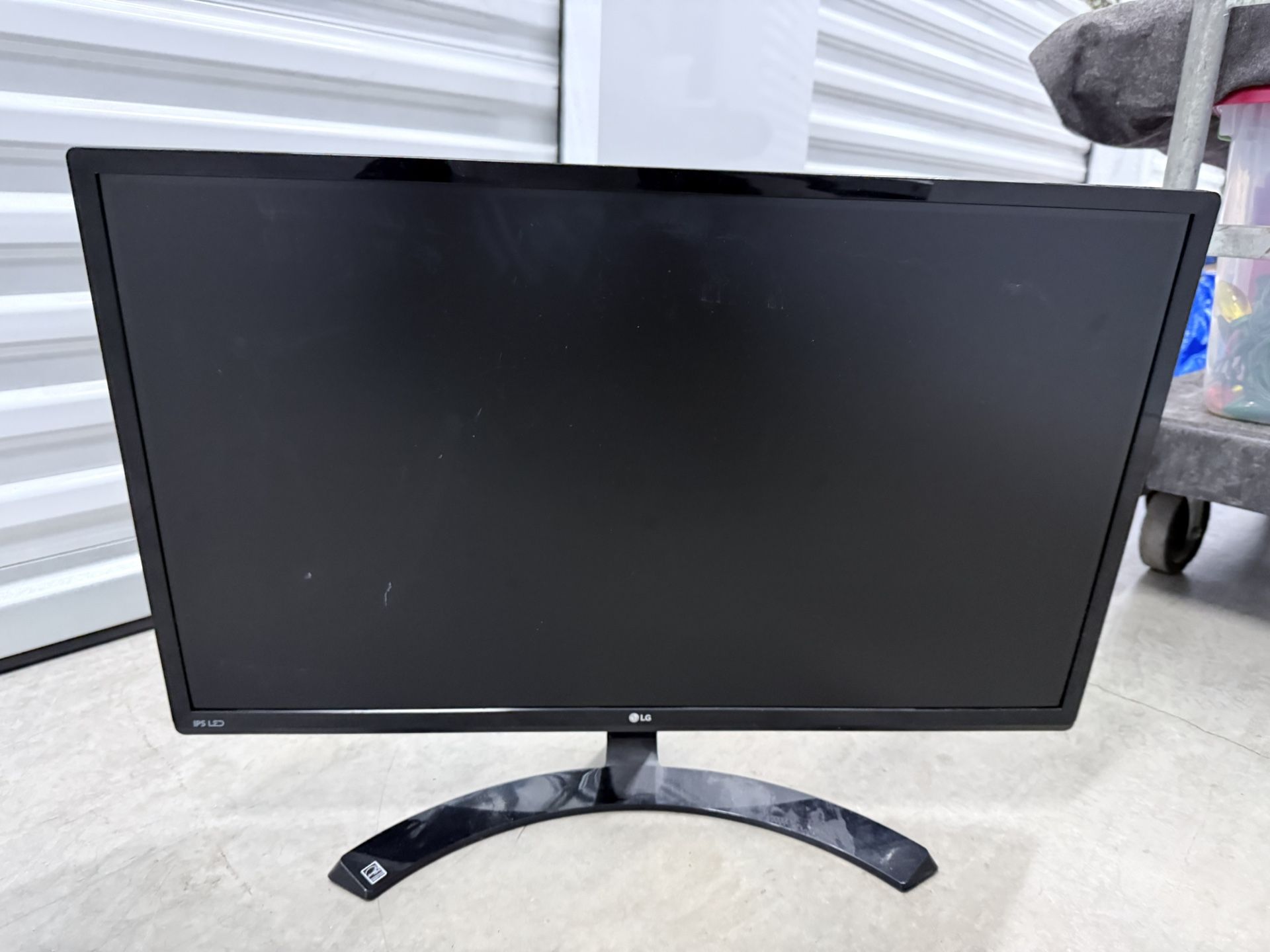 LG 27” Computer Monitor
