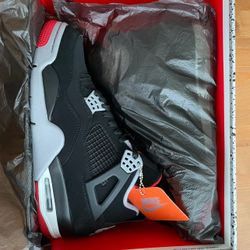 Air Jordan Bred 4 (2019) 