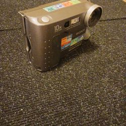 Sony Digital Camera/Video Recorder w/built-in Flash