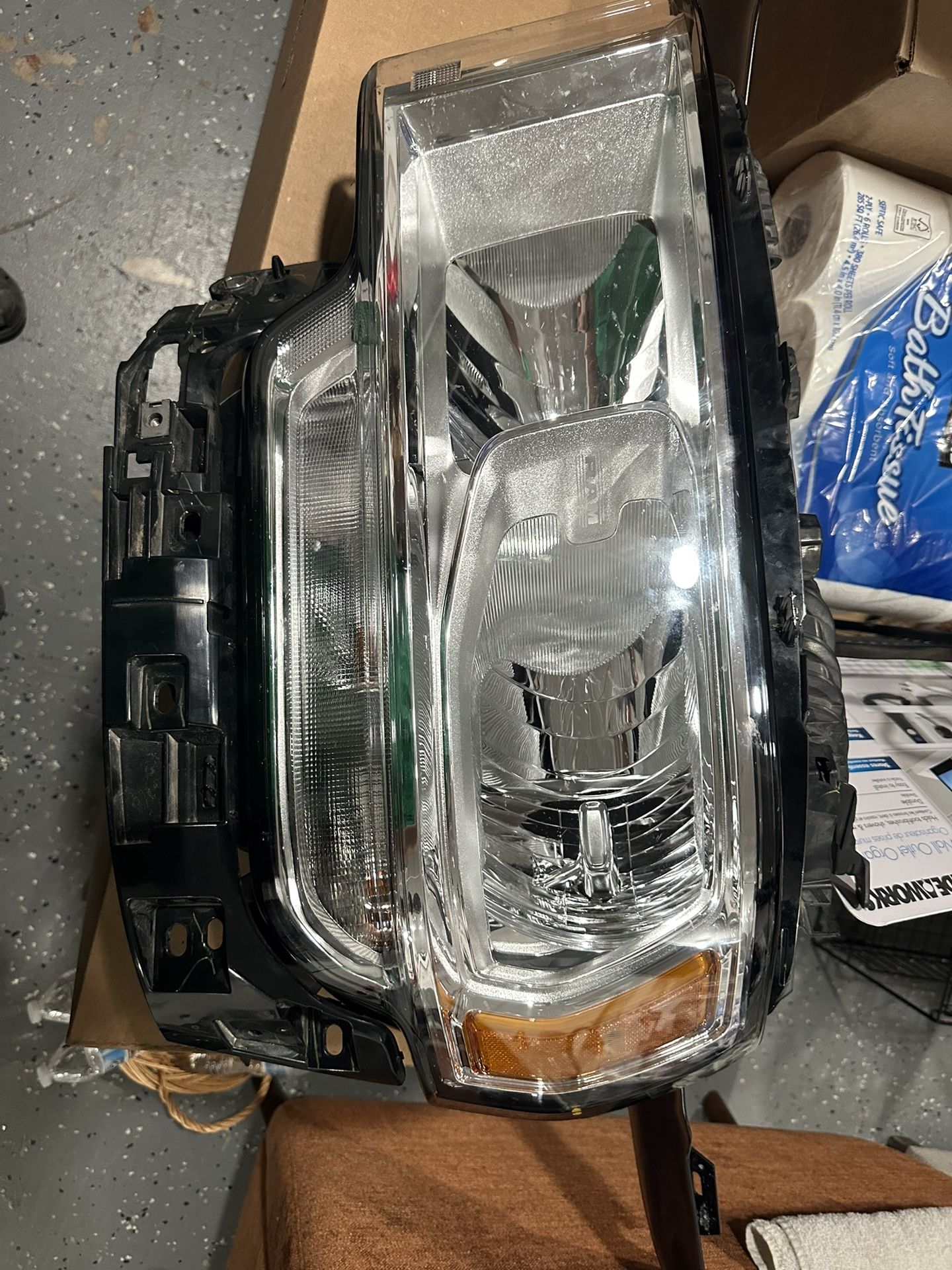 RAM 2500 Driver Side Headlight
