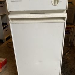 Trash Compactor 