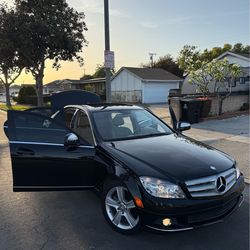 Mercedes Benz C-300