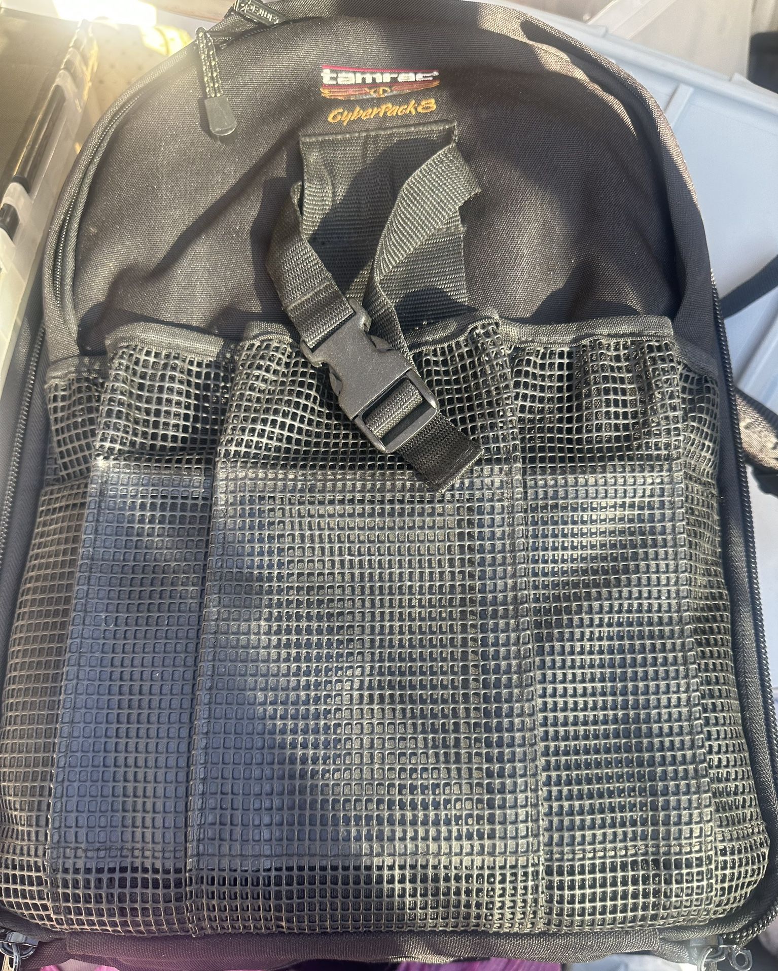 Tamrac Cyberpack 8 Camera Backpack Black (Like New(