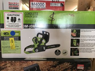Greenworks Cordless Chainsaw, 12”, 40 V Lithium ion