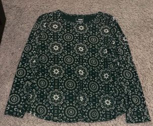 Green Medallion Print Long Sleeve Top