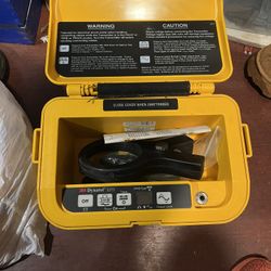 Dynatel 2273 cable locator 