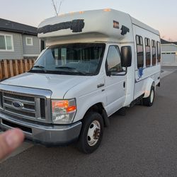 2014 Old RTD Access-A-Ride Mini-Bus