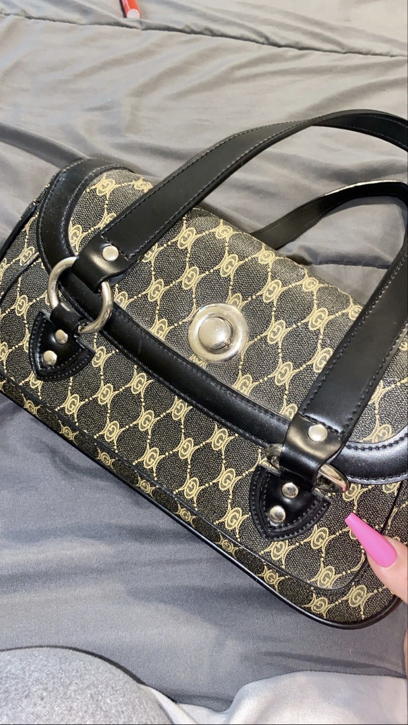 GO.SD WOMENS PURSE