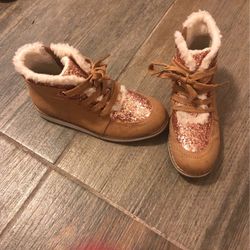Girls Shoes Size 2