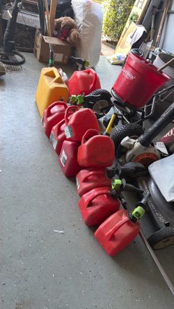 10 gas canisters