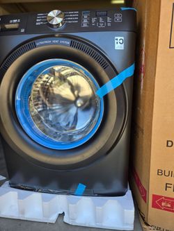 Title :: 4.6 cu. ft. Capacity Smart Front Load Washer in Carbon Graphite with UltraFresh Vent System and OdorBlock
