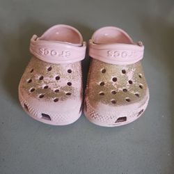 Pink Crocs Toddler Size 6 C