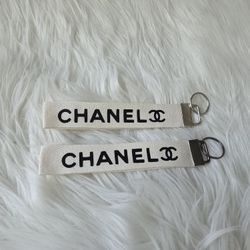 Keychain Bagcharm Wristlet (2 Pieces)