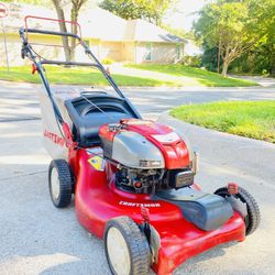 CRAFTSMAN 7.0HP Self Propelled Lawn Mower With Bag