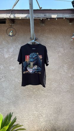 Japanese Godzilla eating Ramen T-shirt