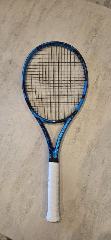 Babolot Tennis Racquet: Mint!