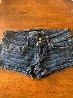 America Eagle shorts size 4