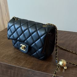 Black Stylish Bag 
