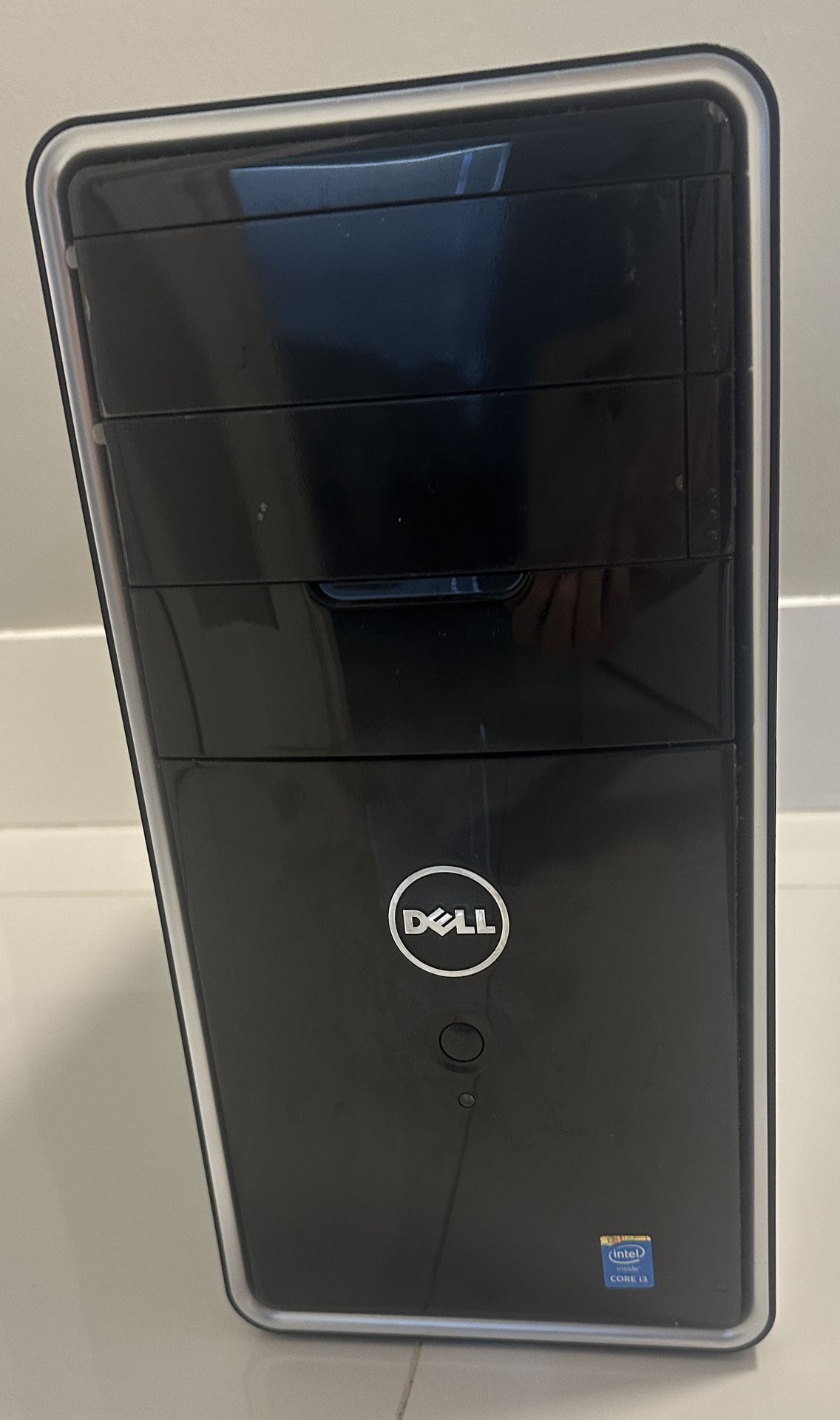 Dell. Tower. HDMI WiFi i3, 8 Gig, 1tb
