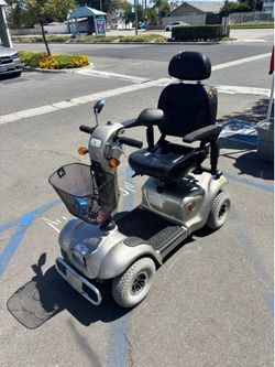 Mobility handicap scooter commander