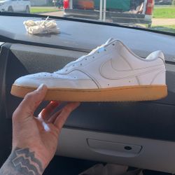 Nike Court Vision Size 13