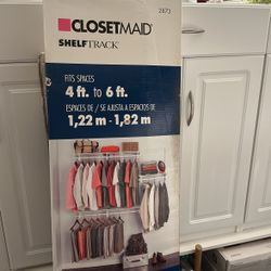 Closet maid Shelf Rack