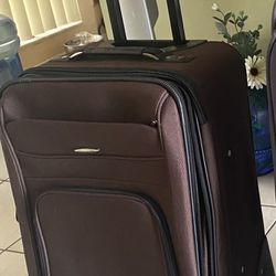 Pierre Caden carry-on suitcase, Table Saw