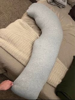Pregnancy pillow