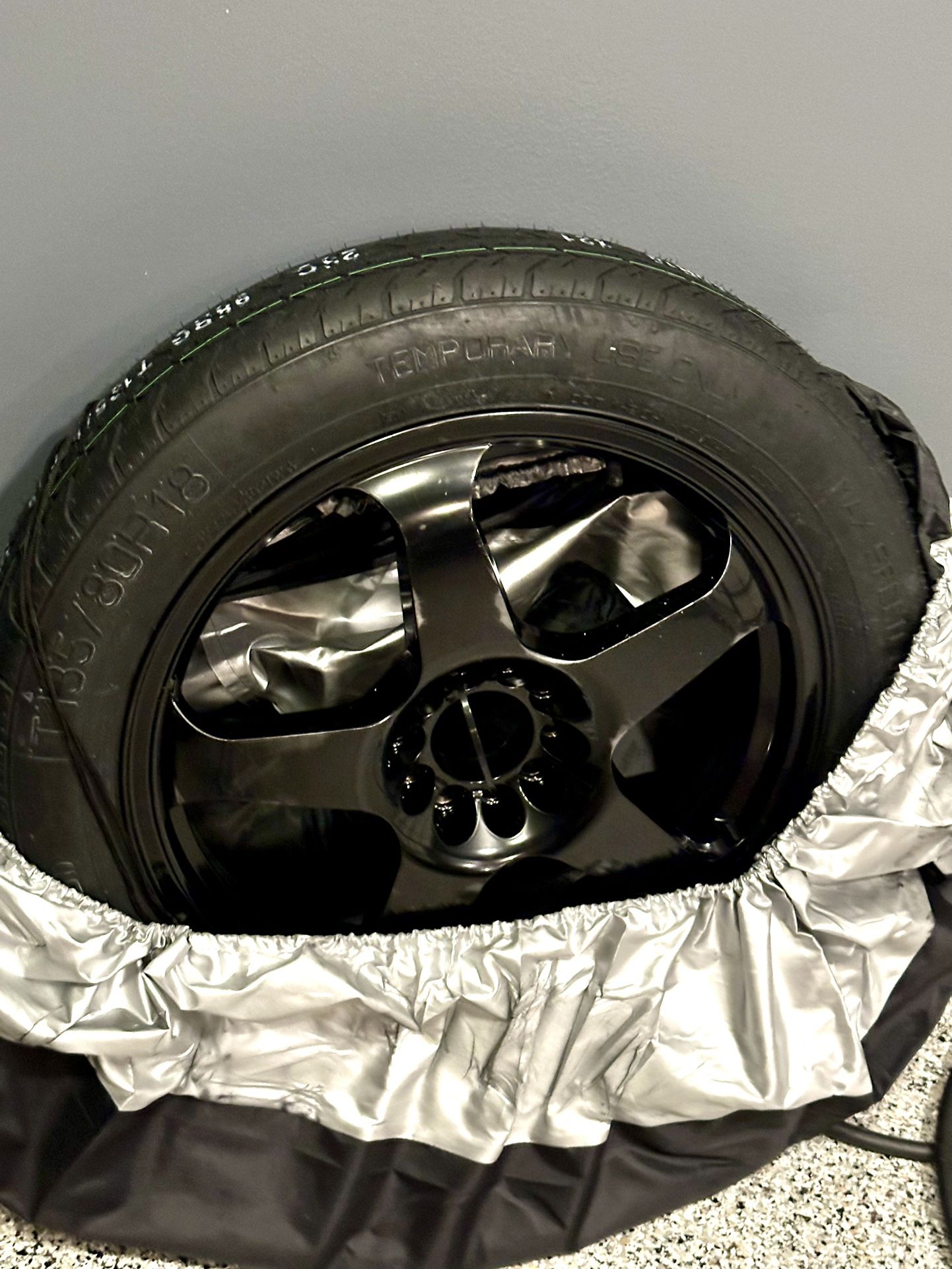 Tesla model 3 spare tire kit
