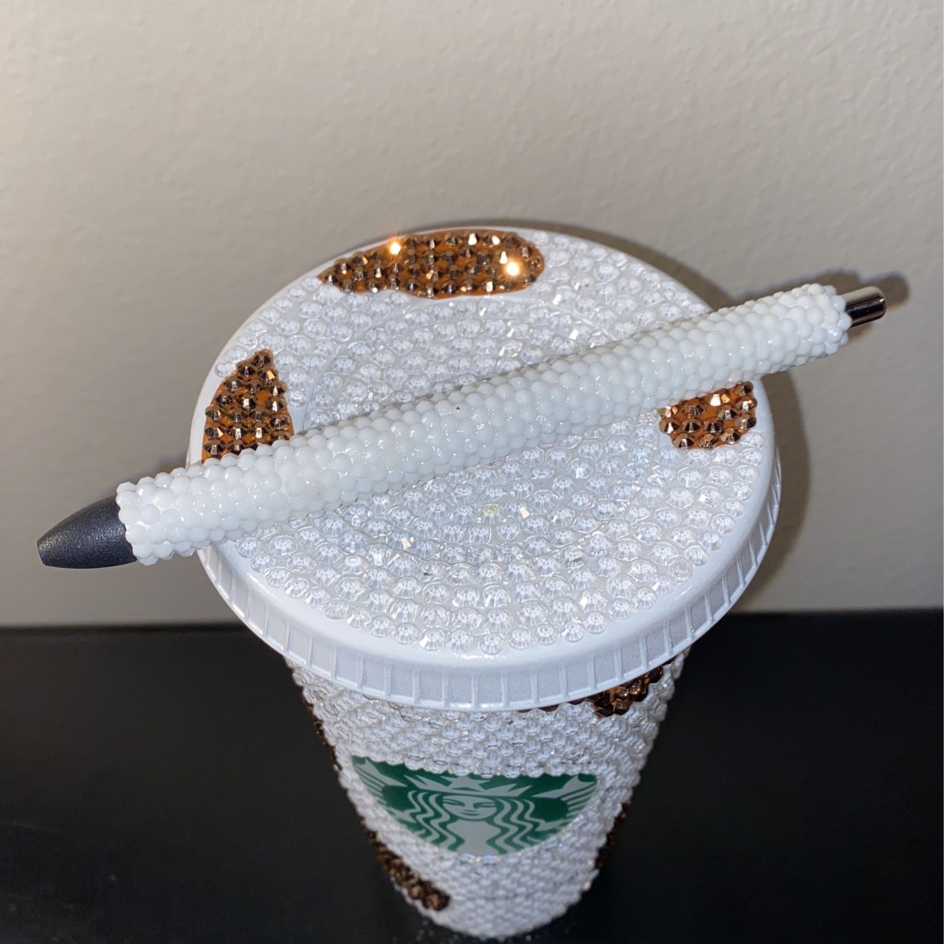 Cow ๐ฎ Cup24z Comes With A Pen