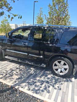 2010 Nissan Armada