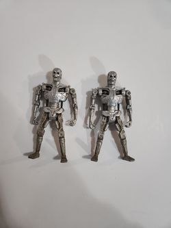 1991 T2 Terminator 2 T-800 Endoskeleton Techno Punch Action Figure - Kenner Vtg.