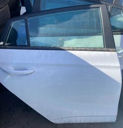2017-2022 Hyundai Ioniq Rear Right Door White OEM